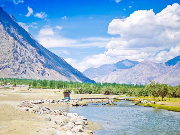 Kashmir Ladakh Package From Ahmedabad